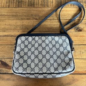 Vintage Crossbody Gucci Bag